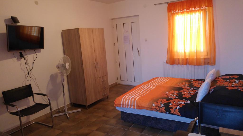 Vasti Apartman Siofok Exterior photo
