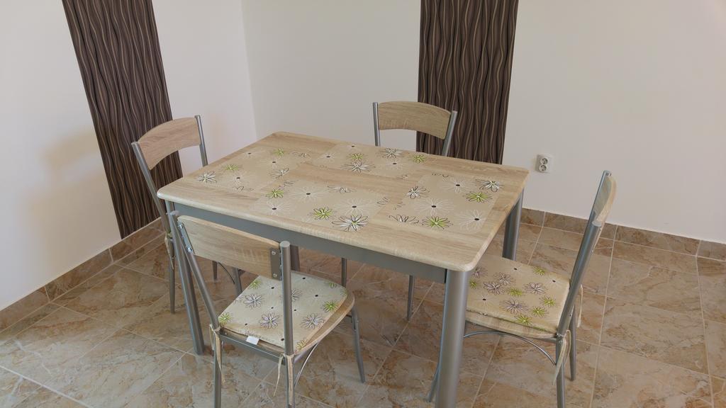 Vasti Apartman Siofok Exterior photo
